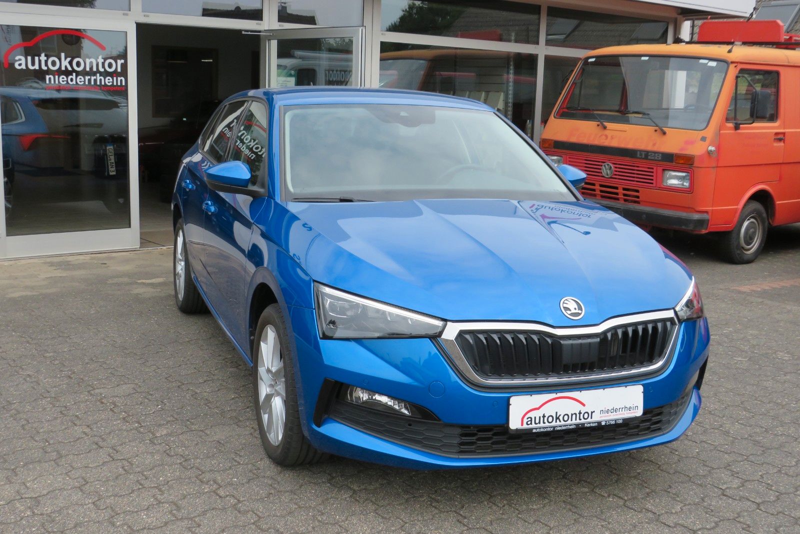 Fahrzeugabbildung SKODA Scala Ambition KAMERA APP NAVI ACC SITZH uvm. 1H