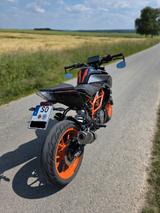 KTM Duke 390 Motorrad A2 konform Tüv NEU wenig km - Offers matching your search criteria