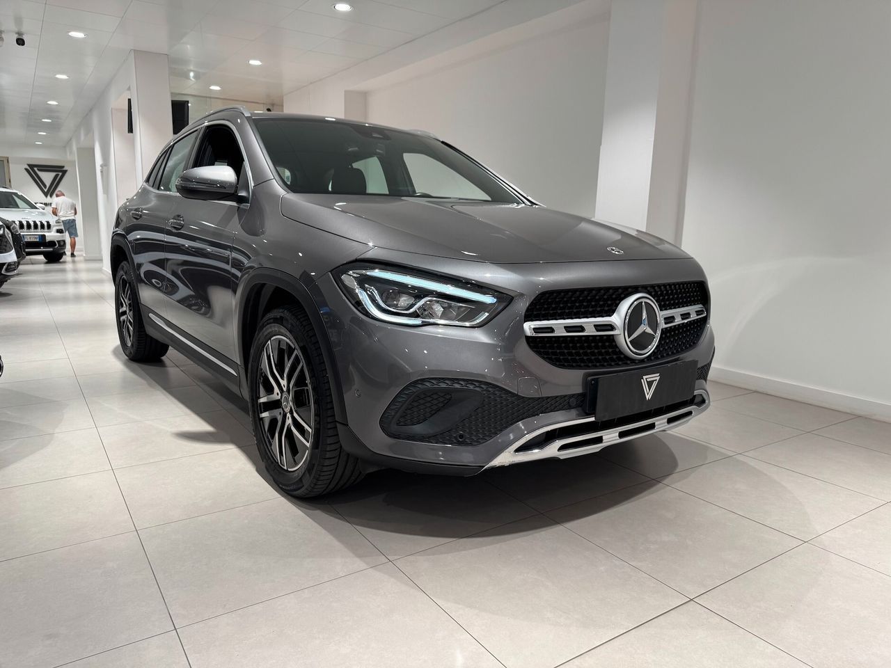 Mercedes-Benz Mercedes-benz GLA 180 d Automatic Sport Plus imagem 3