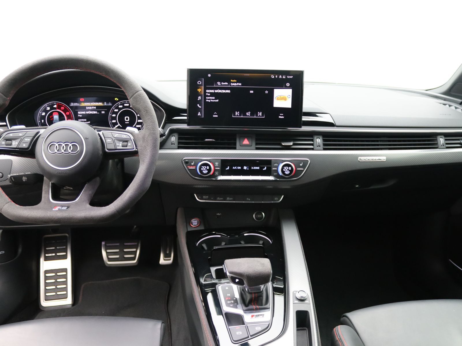 Audi RS4 - Bild 16