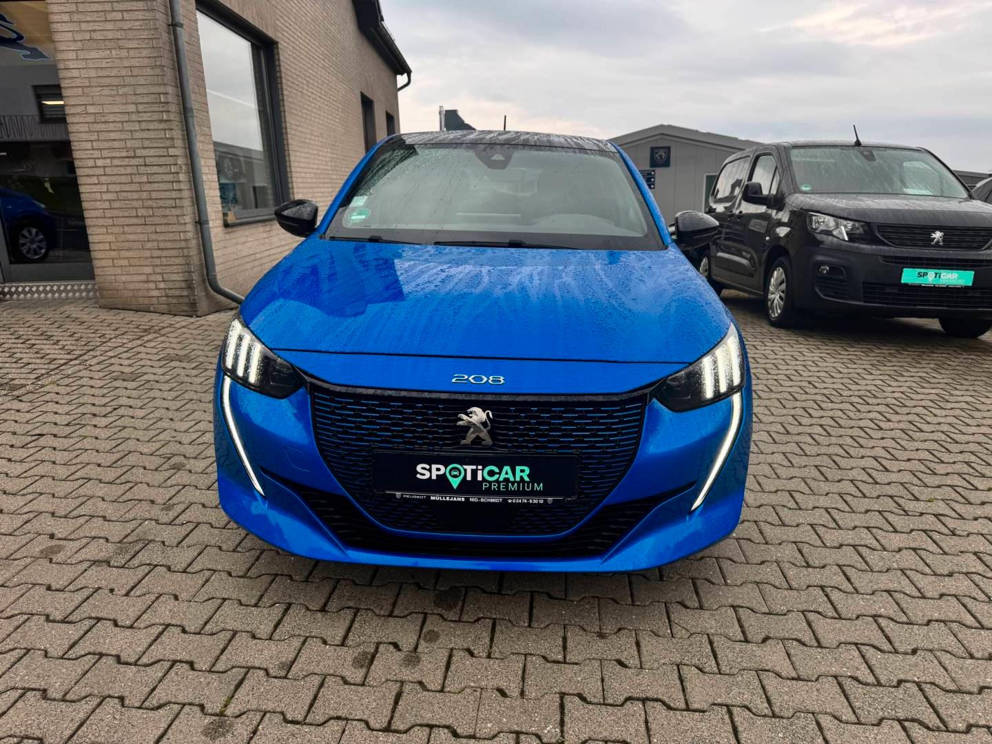 Peugeot E-208 GT