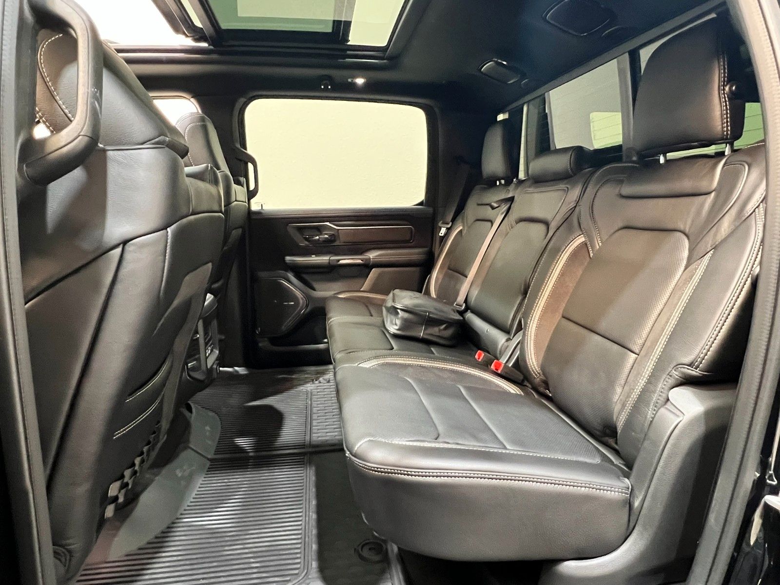 Fahrzeugabbildung Dodge RAM 1500 RHO H/O BLUE Edition
