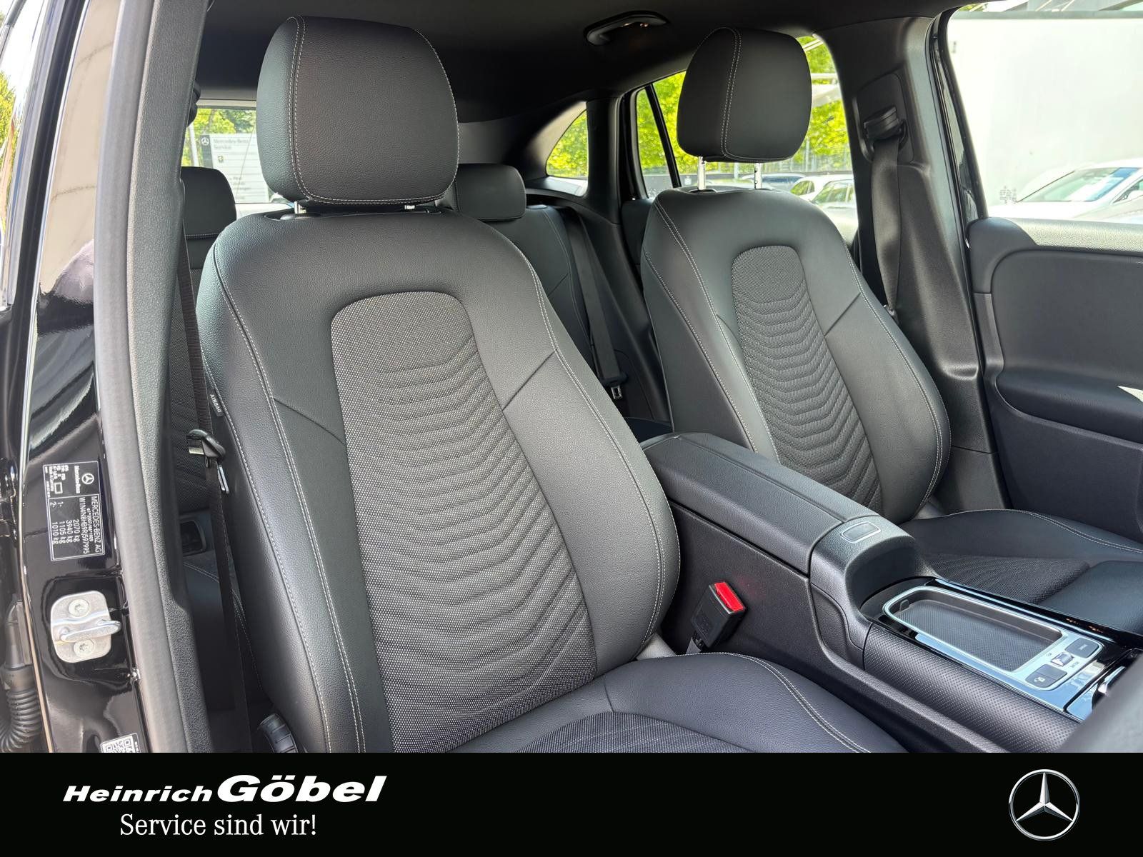 Fahrzeugabbildung Mercedes-Benz GLA 200 WINTER-PAKET*KAMERA*LED*SITZHEIZUNG*