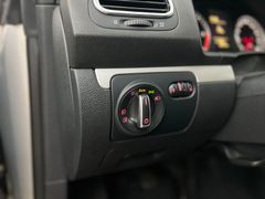 VW Eos 2.0 TDI / NUR 105.tKM / CABRIO / PANO / VW Eos 2.0 TDI / NUR 105.tKM / CABRIO / PANO /