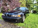 BMW 525i E39 Cosmosswarz Automatic  - BMW 525: 525i E39