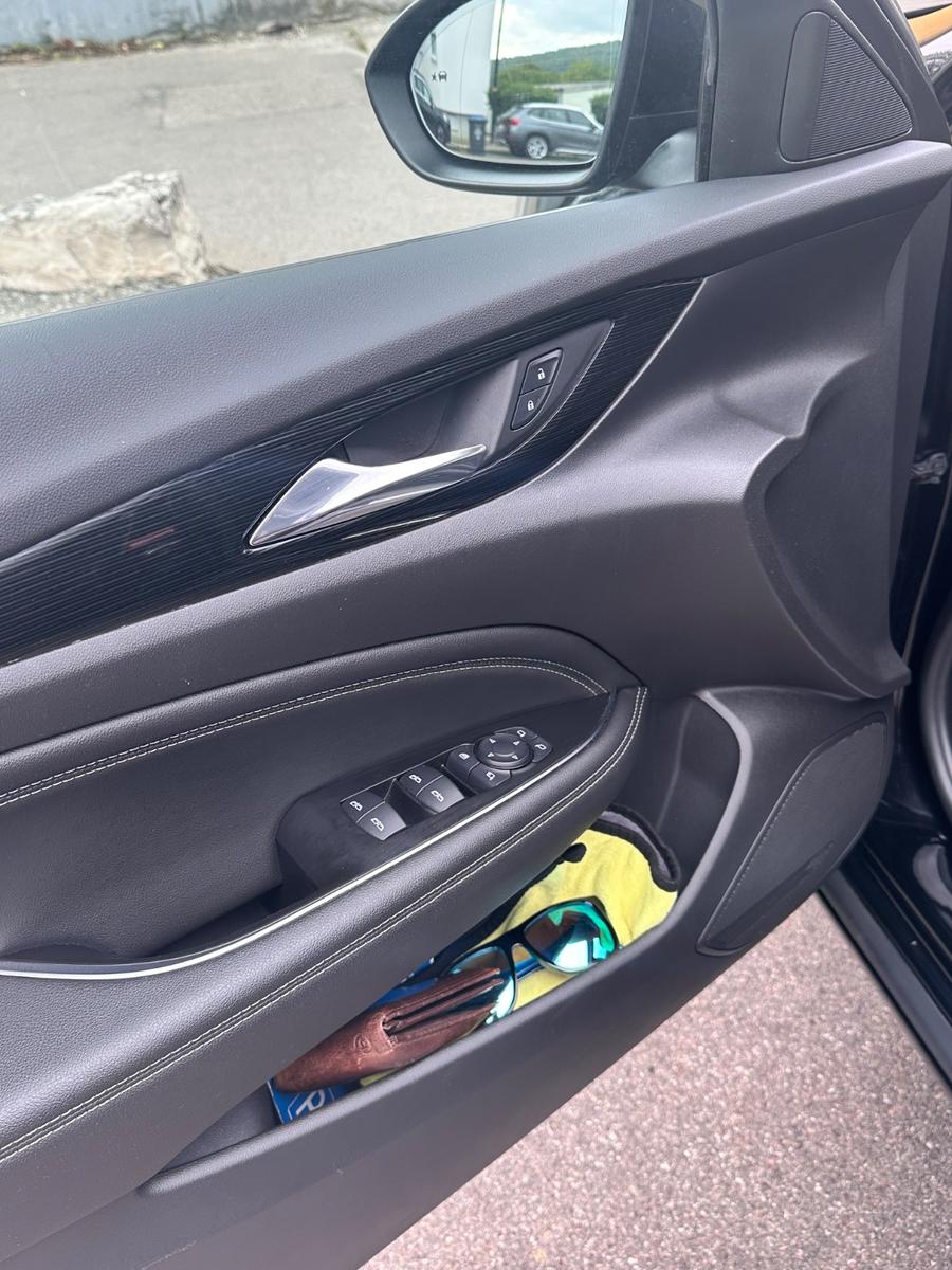 Opel Insignia 2.0 BiTurbo Diesel Busi Innov Aut 4...