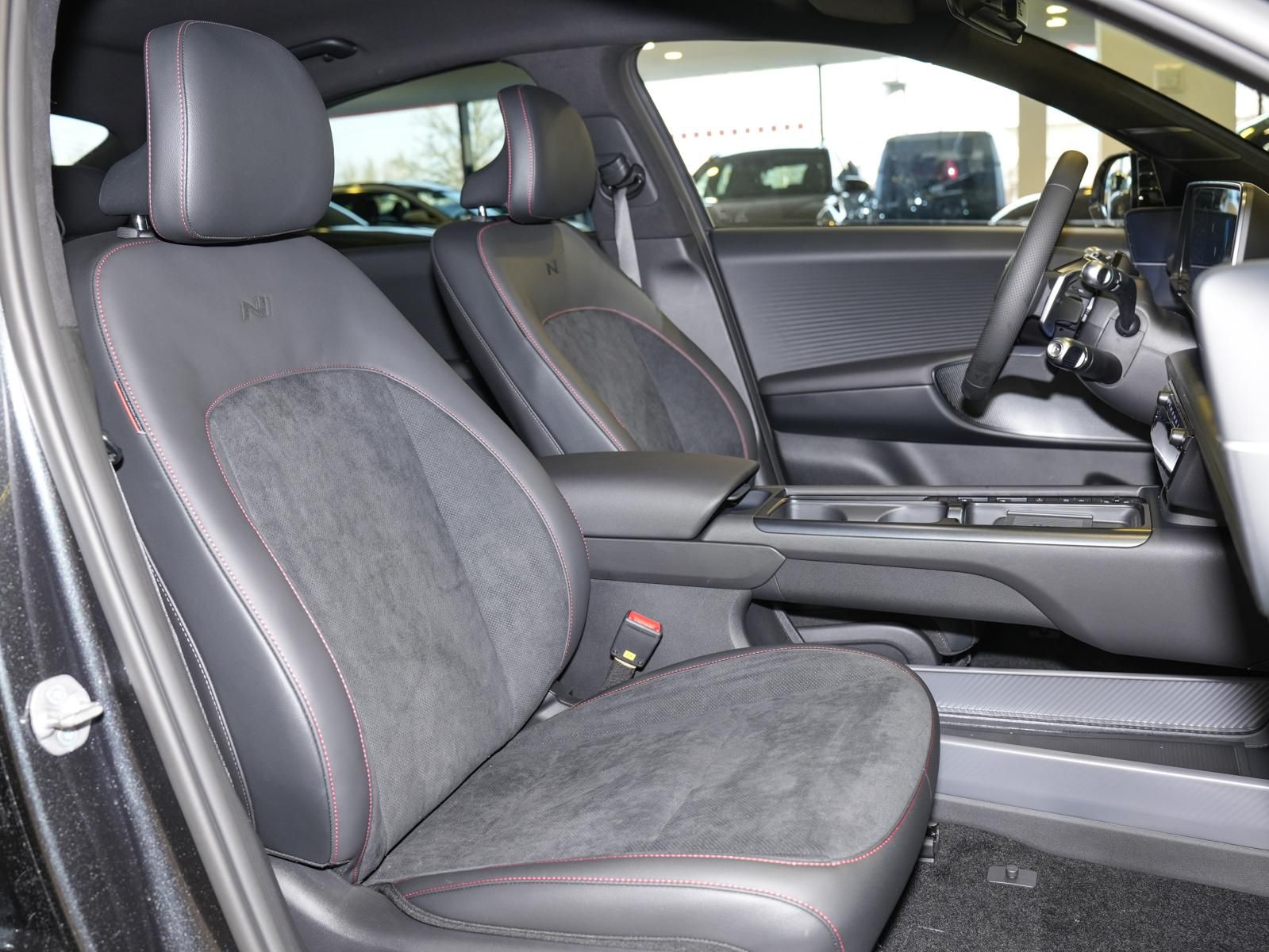 Hyundai IONIQ 6 - Bild 5