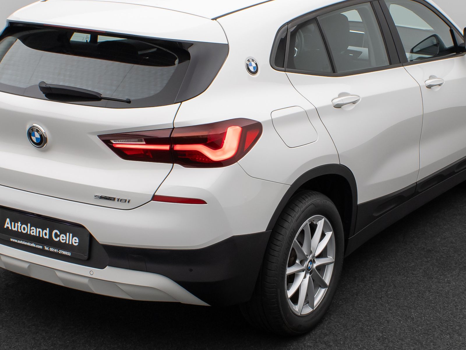 Fahrzeugabbildung BMW X2 sD18i Kamera DAB Geschwindig LED Navi ParkAss