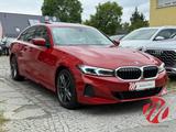 BMW 320 d Facelift Navi HUD GSD Laser LED Temp Parkl - rote BMW 320
