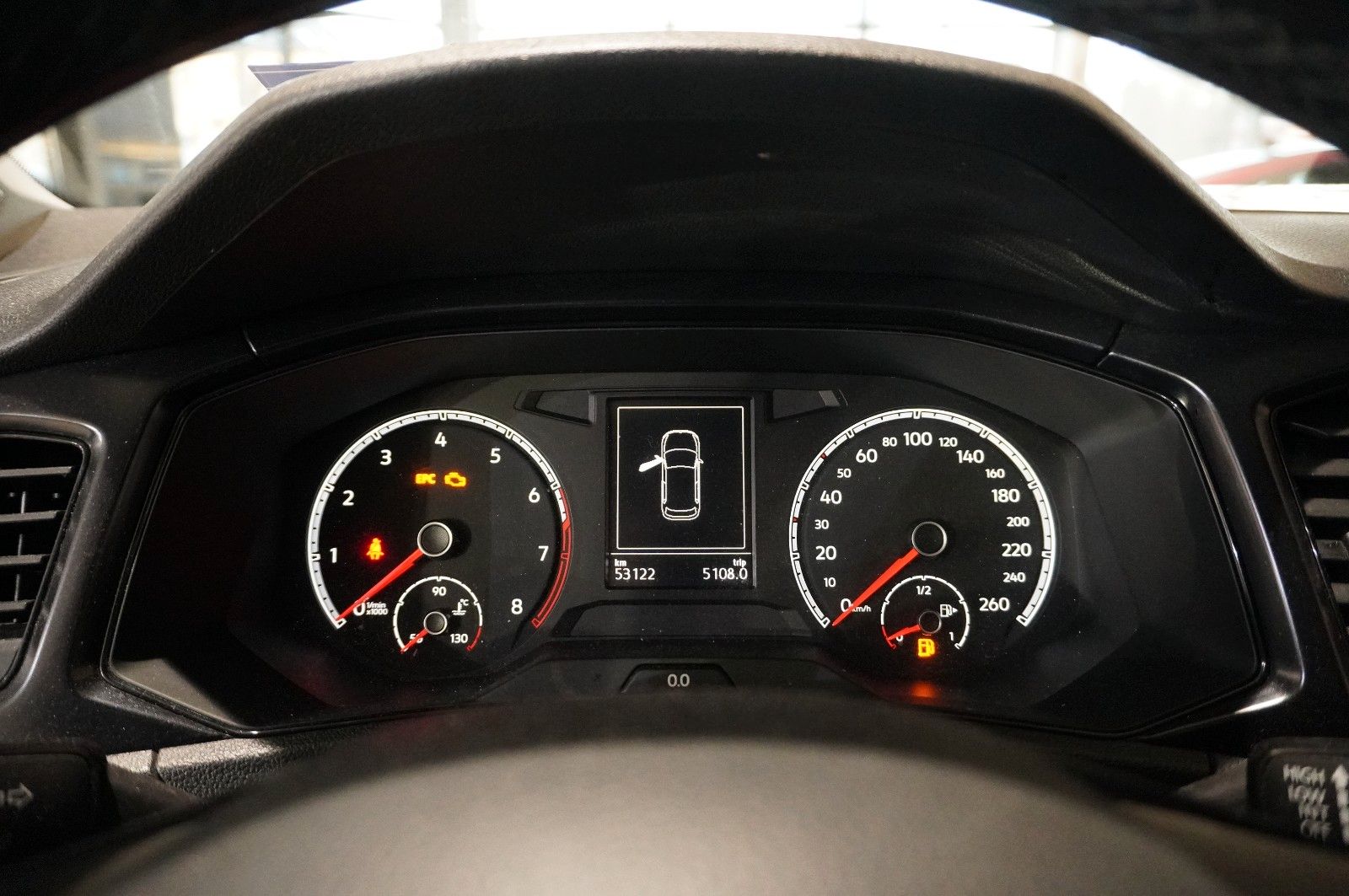 Fahrzeugabbildung Volkswagen T-Roc 1.0 TSI NAVI/LED/SHZ/PDC/NEBEL/KLIMA/DAB+