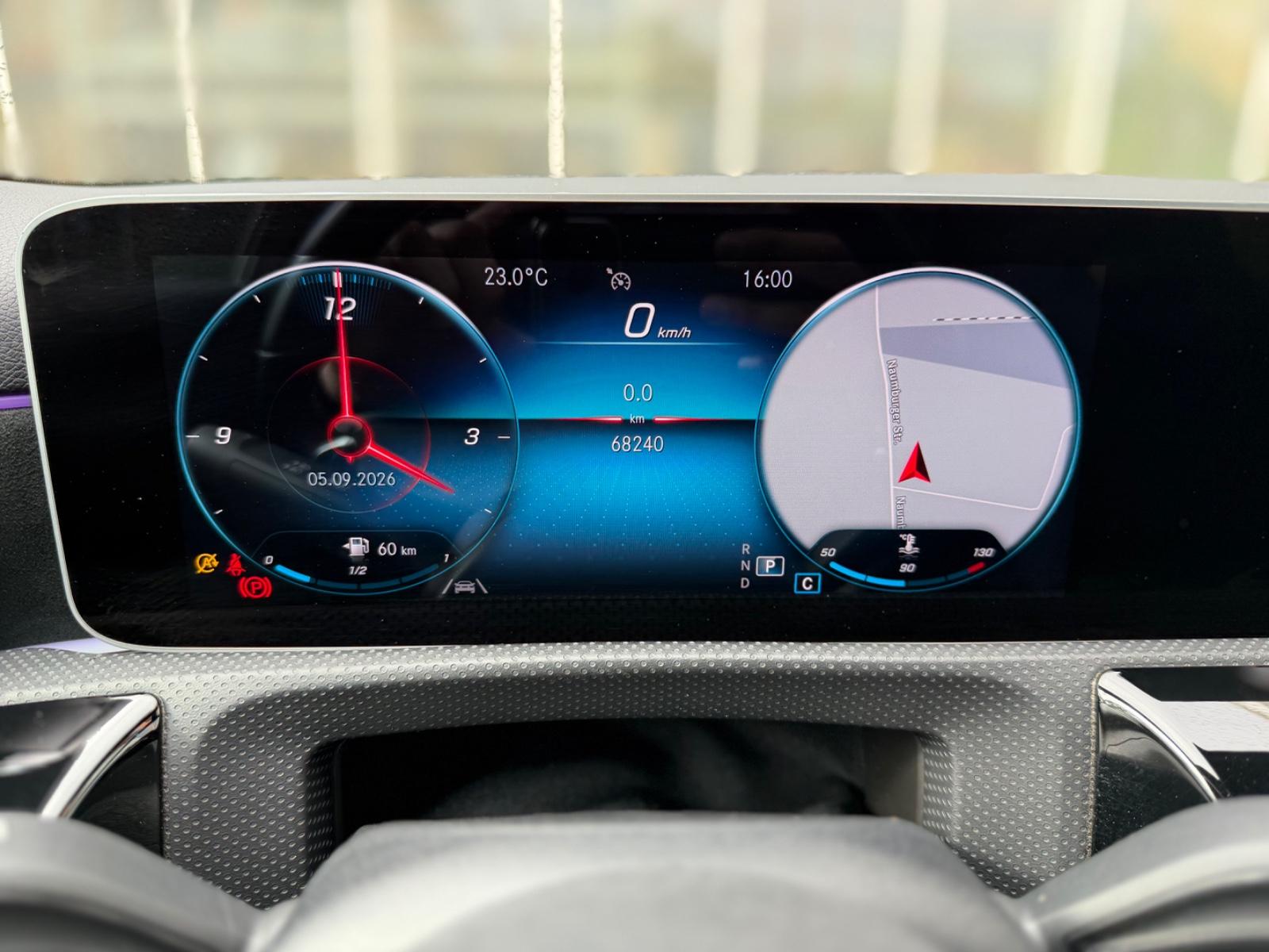 Mercedes-Benz A 200 AMG Line 4Matic 190ch - 1 ère main - Toit ouvrant - Carnet entretien - Virtual cokpit