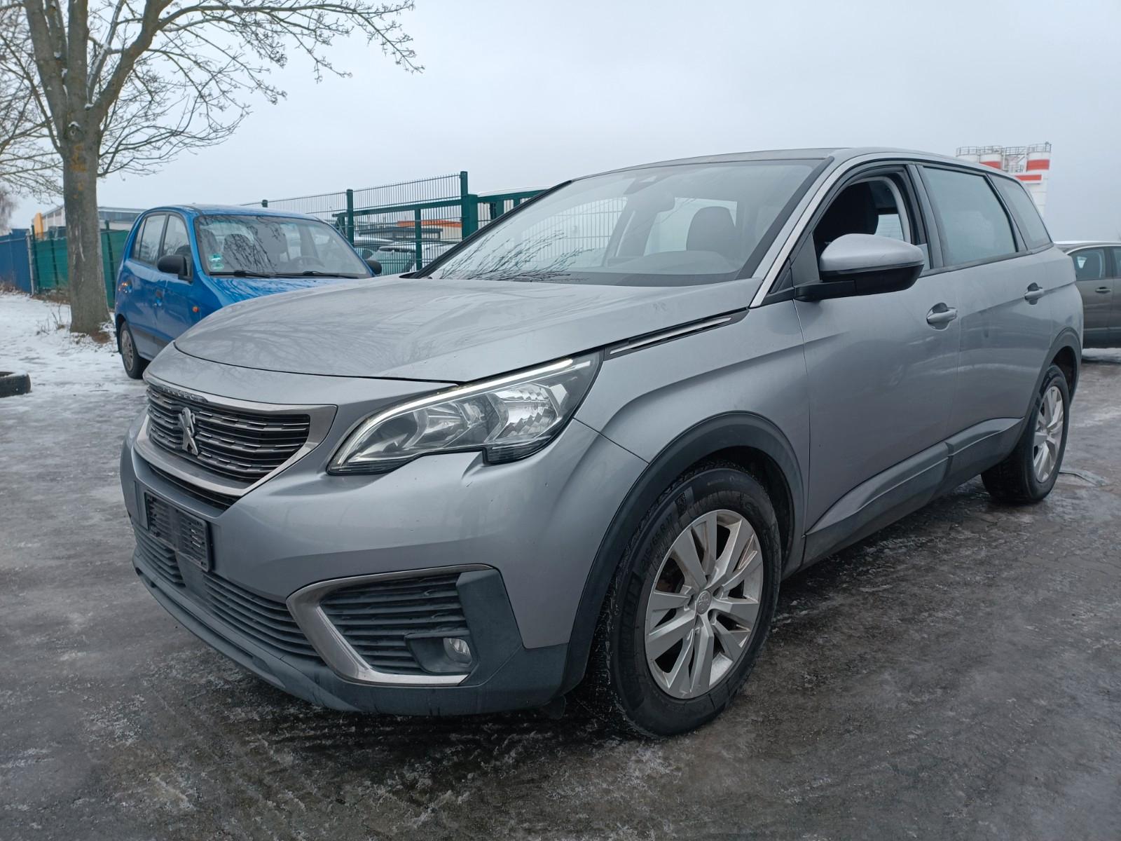 Peugeot 5008 BlueHDi 130 EAT8 Active Navi