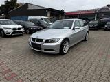 BMW 325i Touring E91 N52 Dr.Vorbesitz!sehr gepflegt - BMW 325 mit Benzin-Antrieb: Kombi