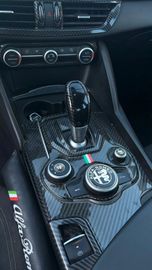 Alfa-Romeo Giulia - 7