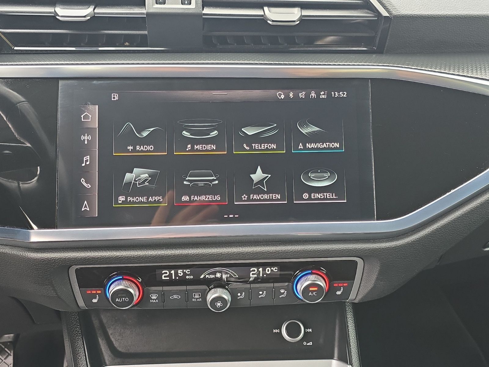 Fahrzeugabbildung Audi Q3 Sportback 45 TFSI e basis(EURO6d)