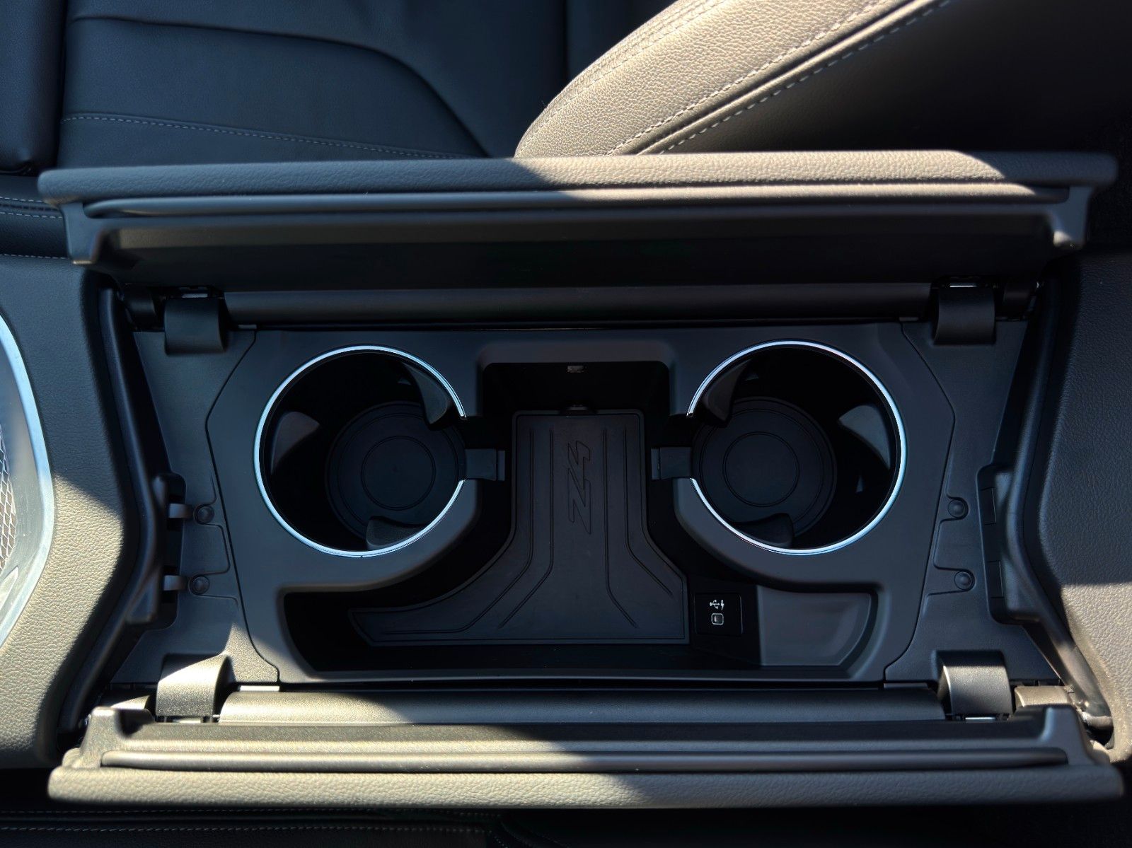 Fahrzeugabbildung BMW Z4 sDrive30i Roadster M Sport Shadow LC-Prof.