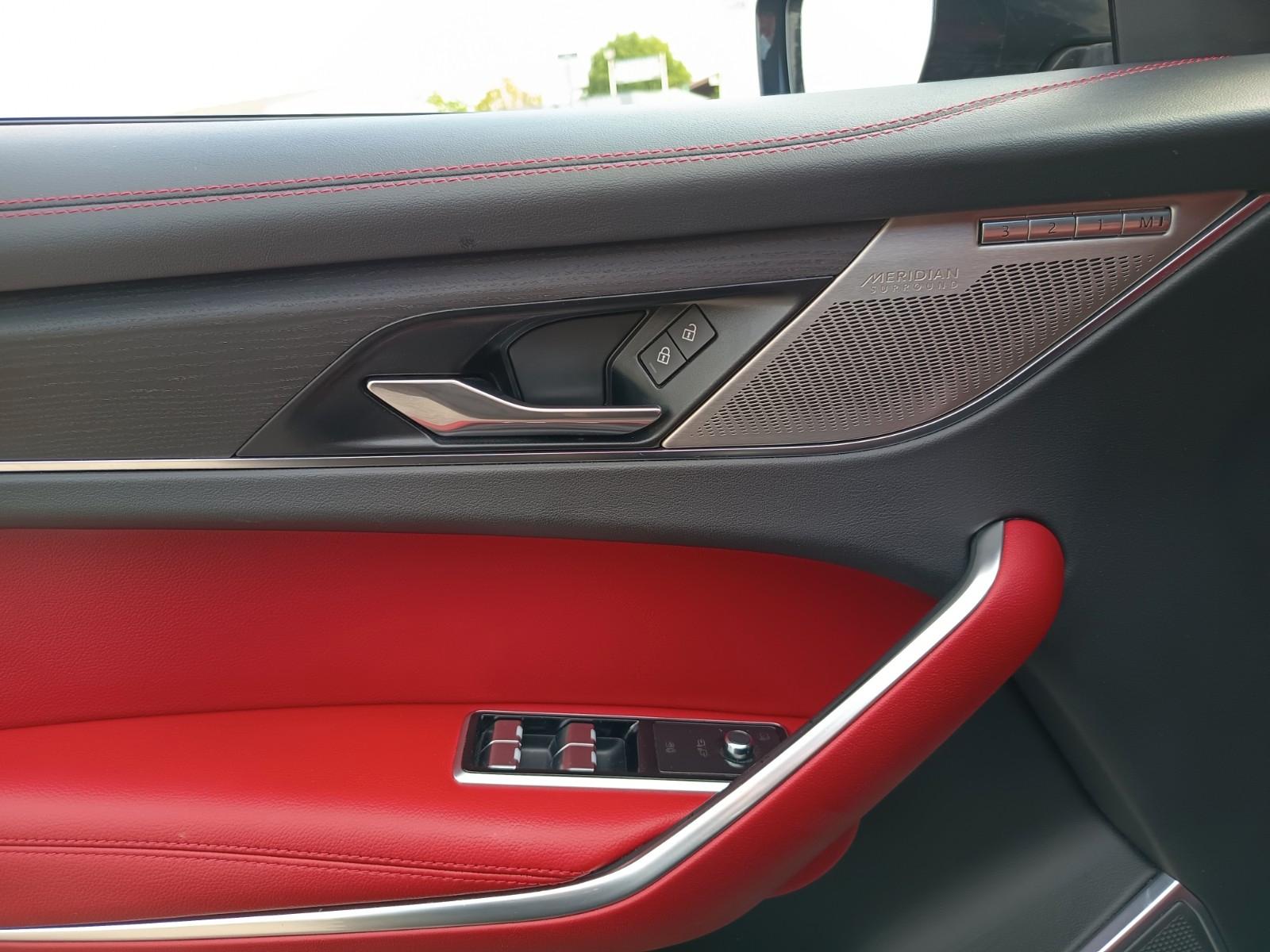 Jaguar F-Pace R-Dynamic SE AWD, миниатюра 18