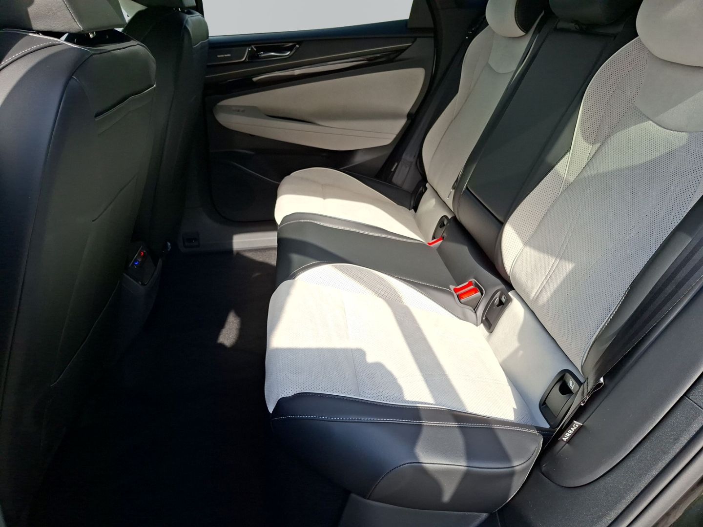 ID.7 Tourer Pro *AHK*HARMAN*MATRIX*360°KAMERA*