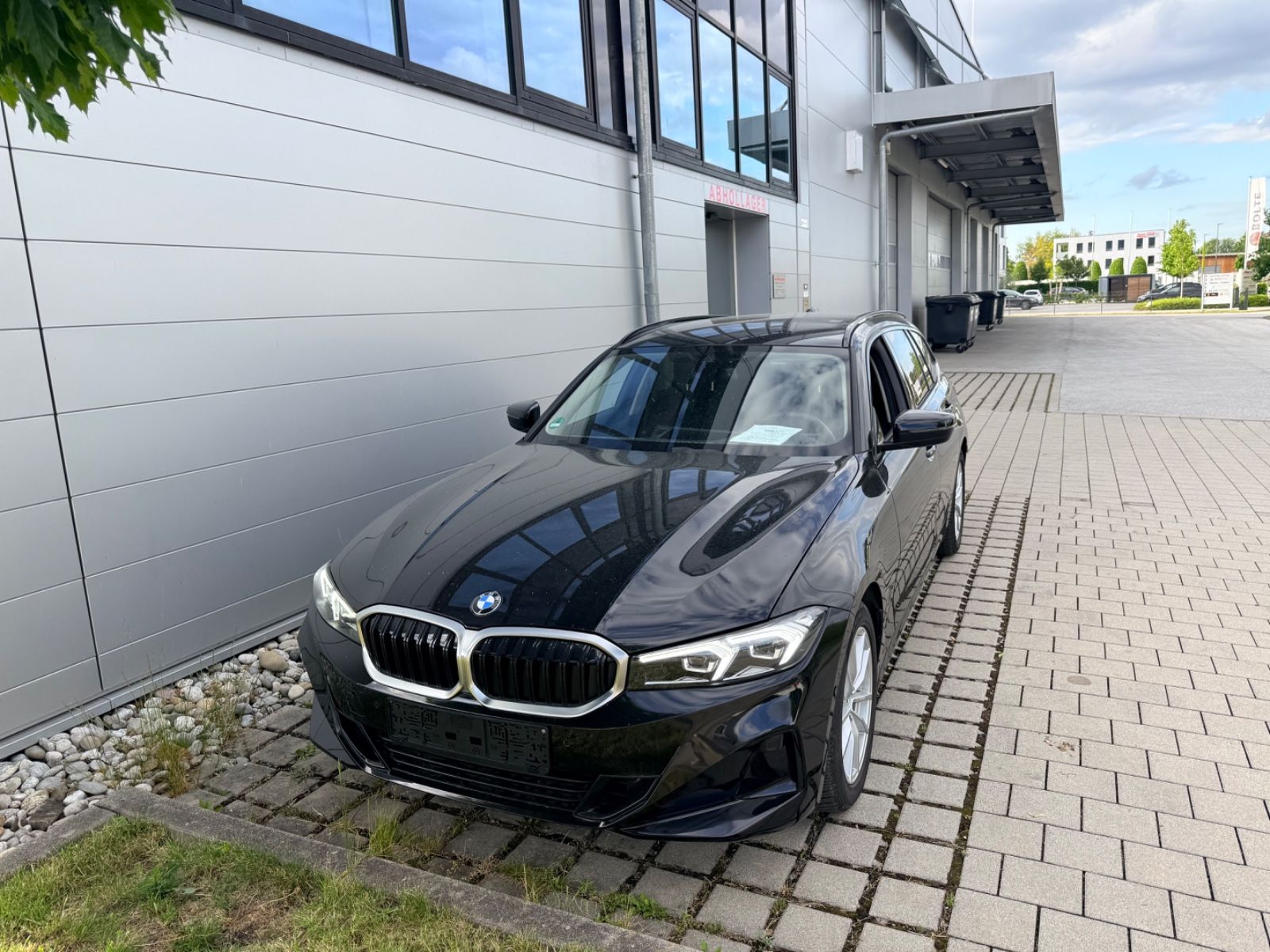 BMW 318i Touring Autom. Navi/LED/Live Cockpit Plus foto 8