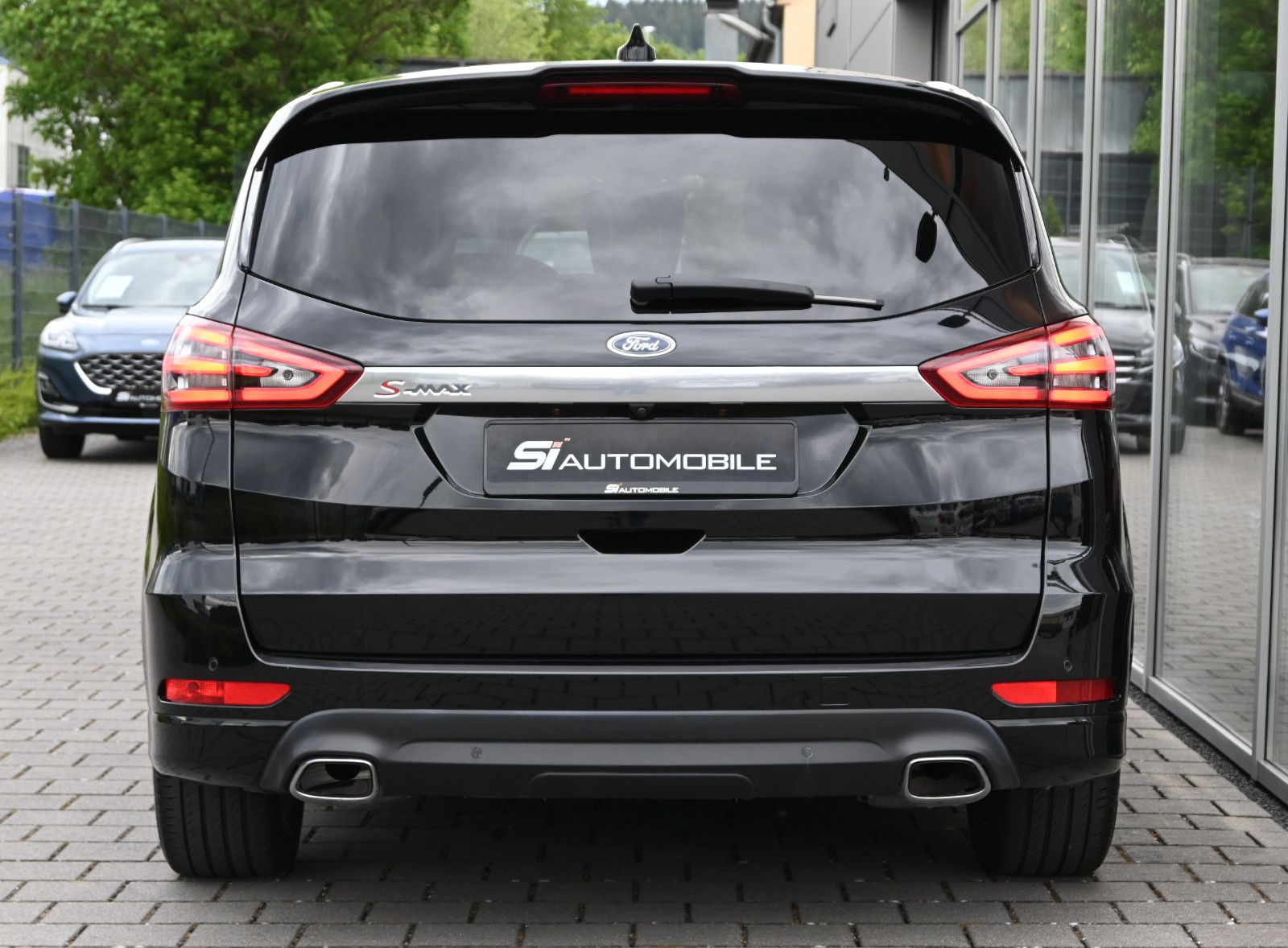 Fahrzeugabbildung Ford S-Max 2.0d EcoBlue ST-Line Auto °AHK°STANDHEIZ°