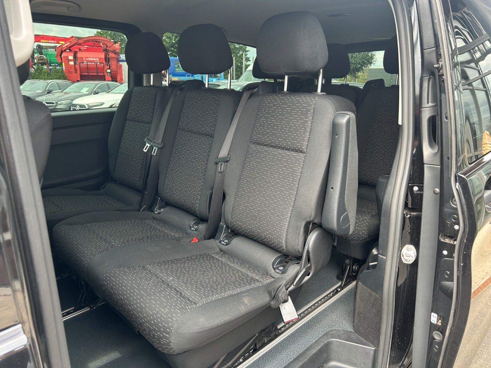 Fahrzeugabbildung Mercedes-Benz Vito 116 CDI Tourer 9G Extral AHK Kamera