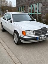Mercedes-Benz 220 E H-Zulassung - gebrauchte Mercedes-Benz 220 aus dem Jahr 1994