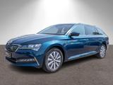 Skoda Superb iV Combi Ambition 1.4TSI LED Navi PDC AHK - Skoda Superb mit Hybrid-Antrieb: Ambition