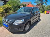 Volkswagen Tiguan 2.0 TDI Automatik 4MOTION Sport & Sty...