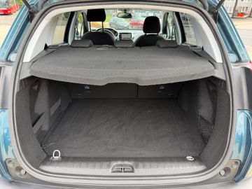 Peugeot 2008 - 12