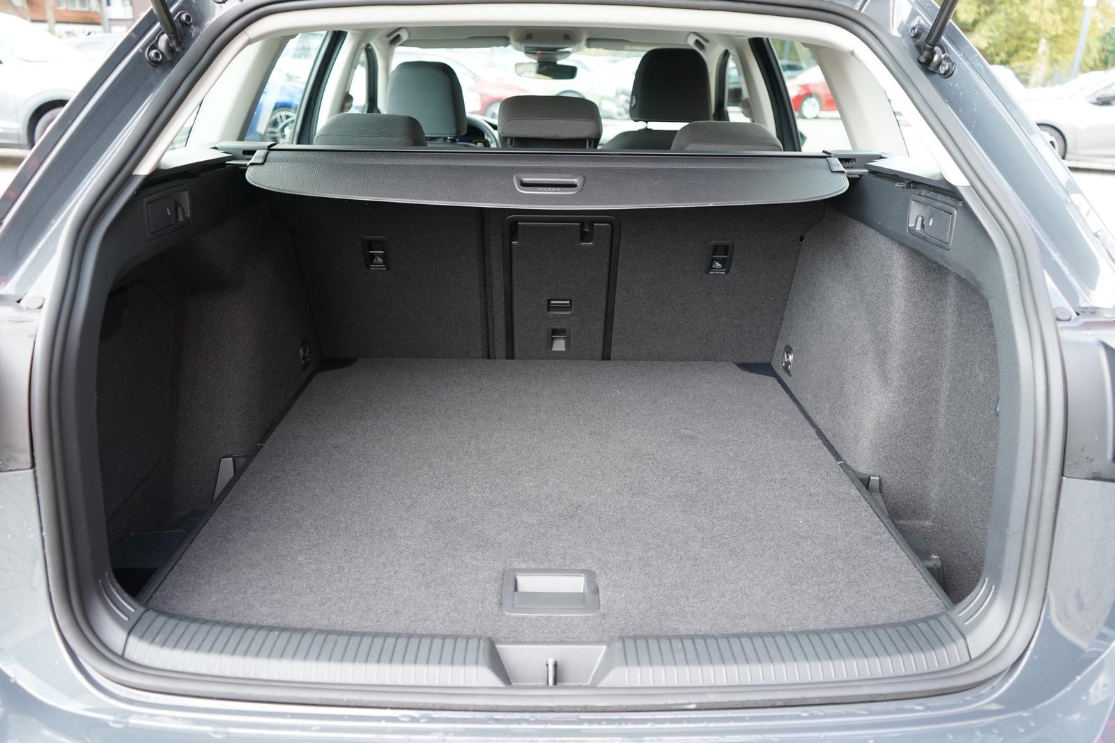 Volkswagen Golf VIII Variant Life DSG LED Navi ACC AHK PDC, миниатюра 27