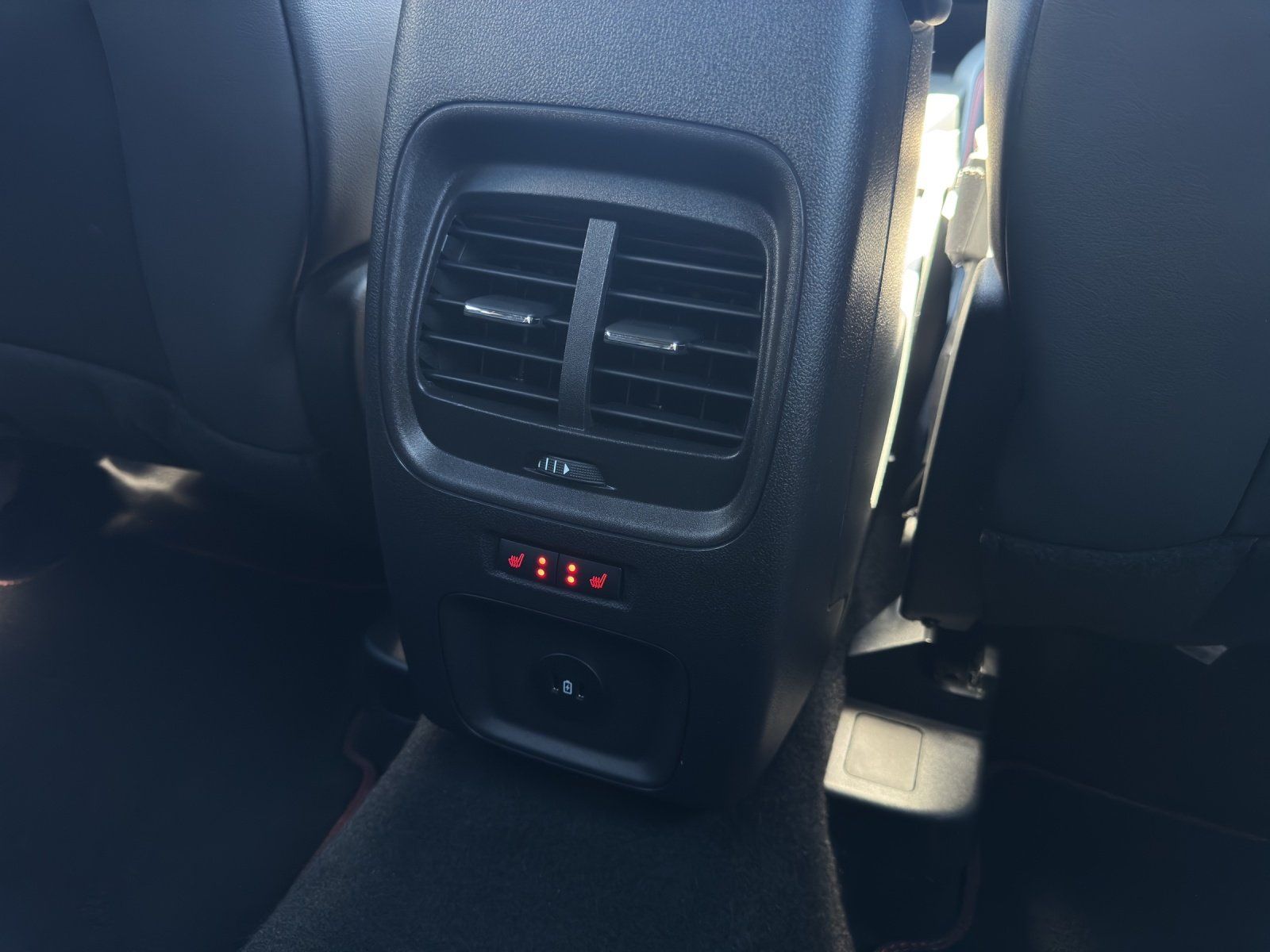 Fahrzeugabbildung Ford Kuga 1.5 ST-Line X MATRIX/ACC/KAMERA/NAVI/AHK/