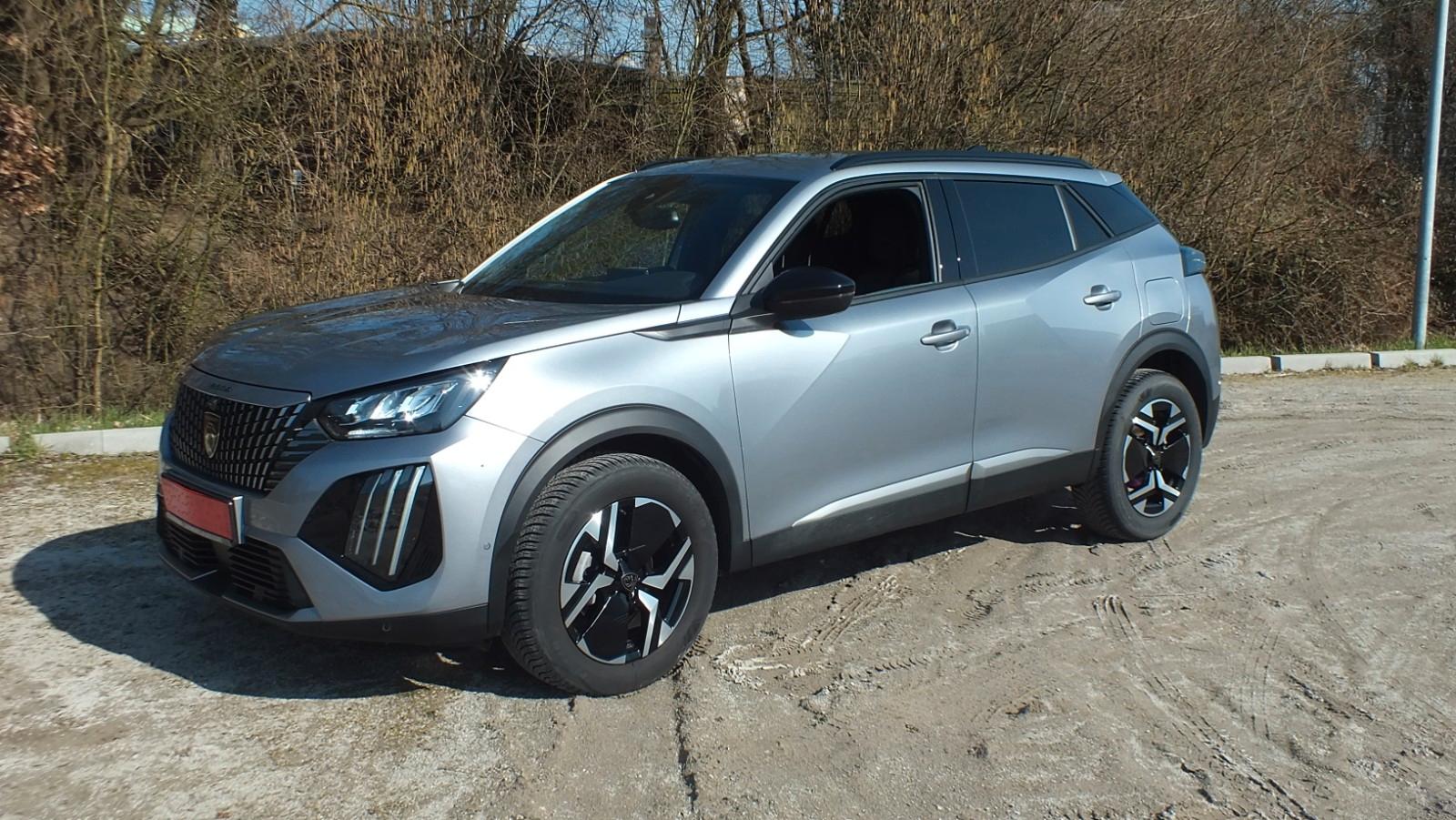 Peugeot 2008 Allure Pure Tech 130 EAT8 Automatik +Navi