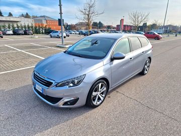 Peugeot 308 - 1