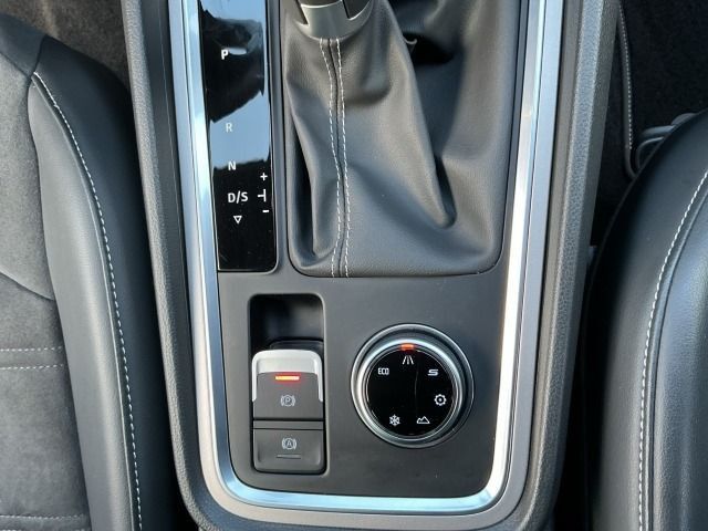 Fahrzeugabbildung SEAT Ateca 2.0 TDI Xperience 4Drive*AHK*NAVI*MEMORY-S