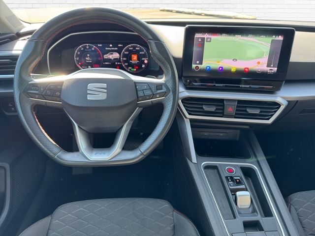 Fahrzeugabbildung SEAT Leon Sportstourer FR DSG KLIMA LED NAVI ALU