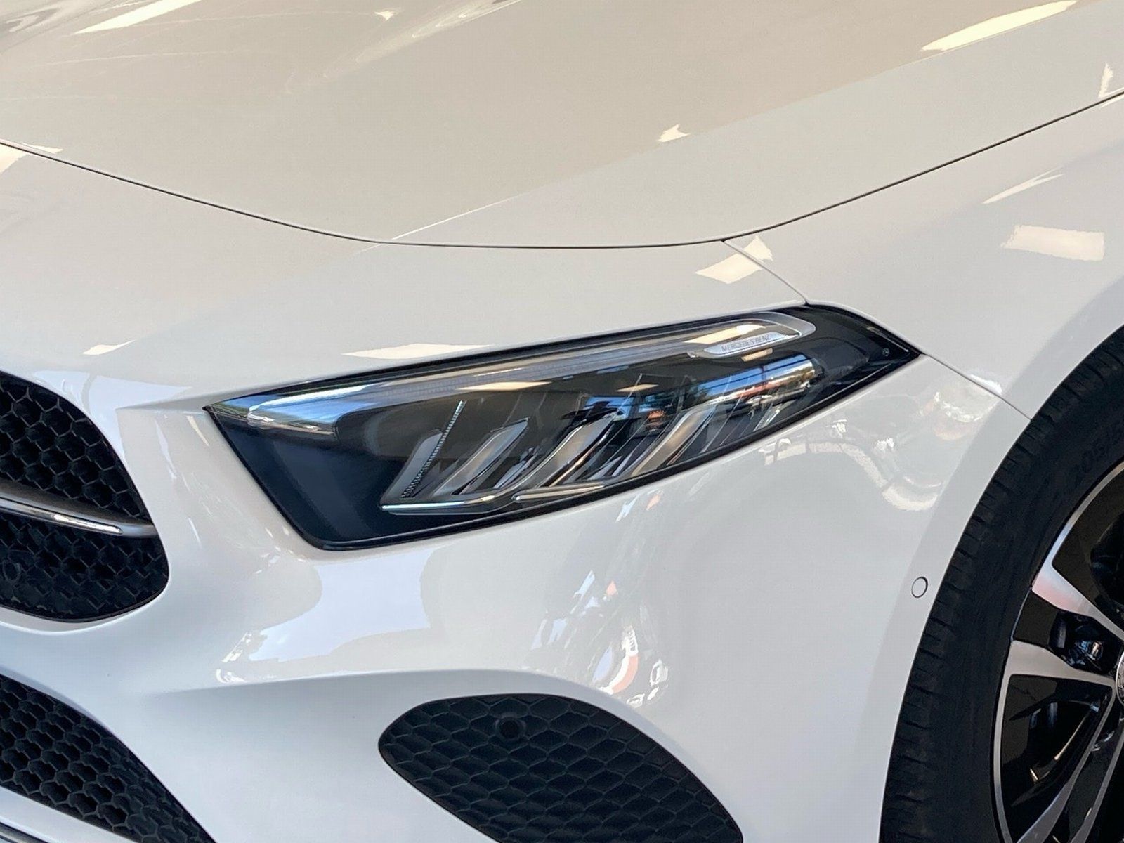 Fahrzeugabbildung Mercedes-Benz A 250 e Progressive*AHK*11kW*LED*Kamera*CarPlay*