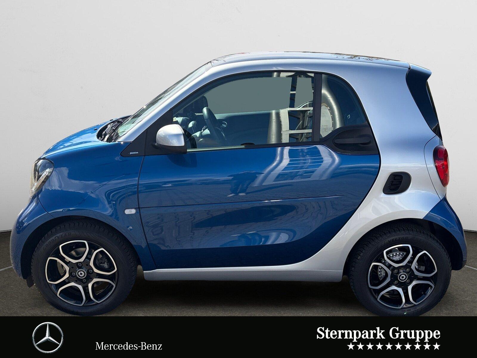 Smart fortwo passion Automatik NAVI*PANORAMA*SHZ*LED*
