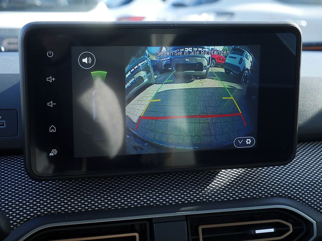 Fahrzeugabbildung Dacia Sandero Stepway Expression TCe 90 CVT Automatik