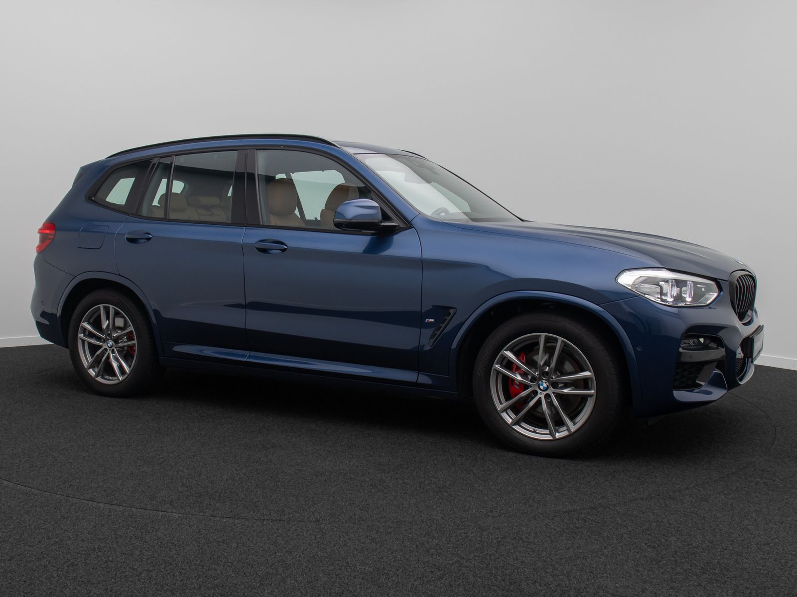 Fahrzeugabbildung BMW X3 xD30e M Sport HUD DAB 360&deg;AHK Panorama 19Zoll