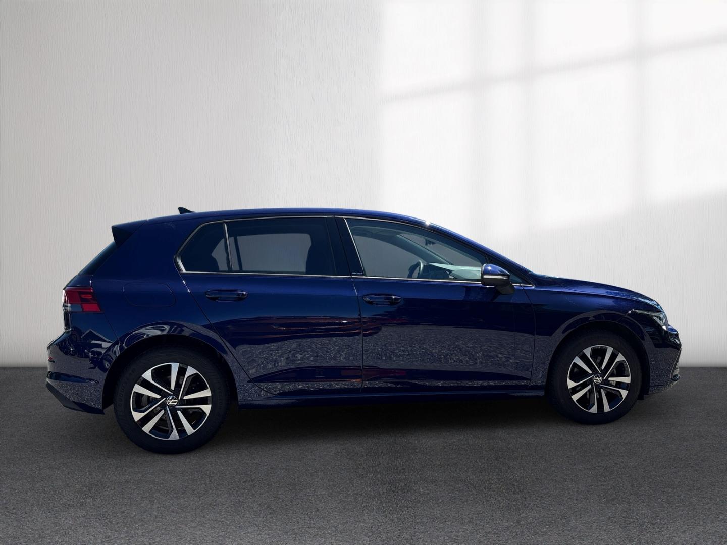 Volkswagen Golf VIII United 1,5 TSI SHZ PDC LMF 8-fach Appl, миниатюра 6