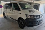 Volkswagen T6 Kombi Lang *Kamera*Sztandheizung*9-Sitzer*AHK - Volkswagen T6 Kombi in München