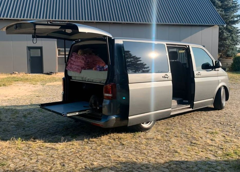 Image of Volkswagen T5 Multivan
