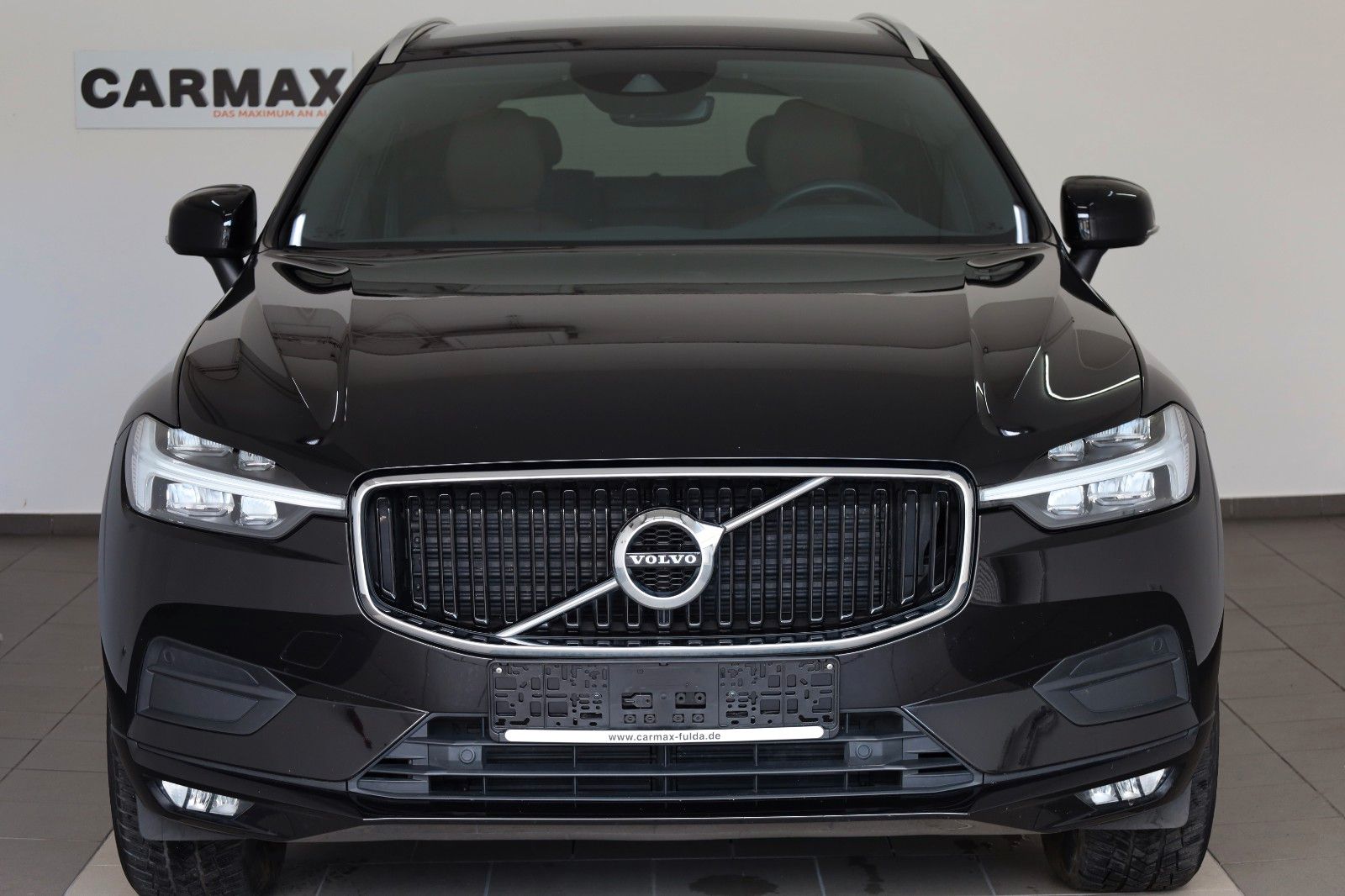 Fahrzeugabbildung Volvo XC 60 Momentum Pro Geartr.Leder,Navi,SH, Kamera