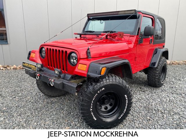 Jeep Wrangler 4.0 Sport VIELE SONDEREINTRAGUNGEN