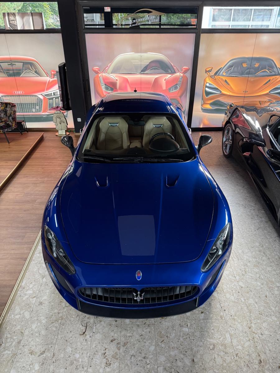 Maserati Grandturismo MC 4.7 V6 460ch - Hayon éléctrique - Volant Carbone - Sièges sport éléctriques - Hayon éléctrique