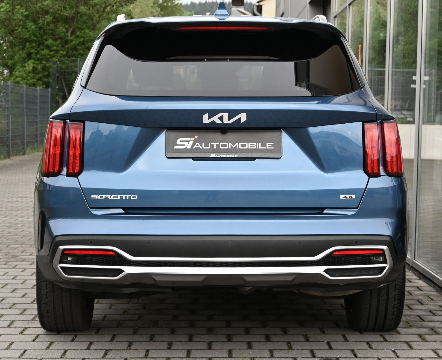 Fahrzeugabbildung Kia Sorento 2.2 CRDi AWD Platinum °AHK°7-SITZE°HUD°