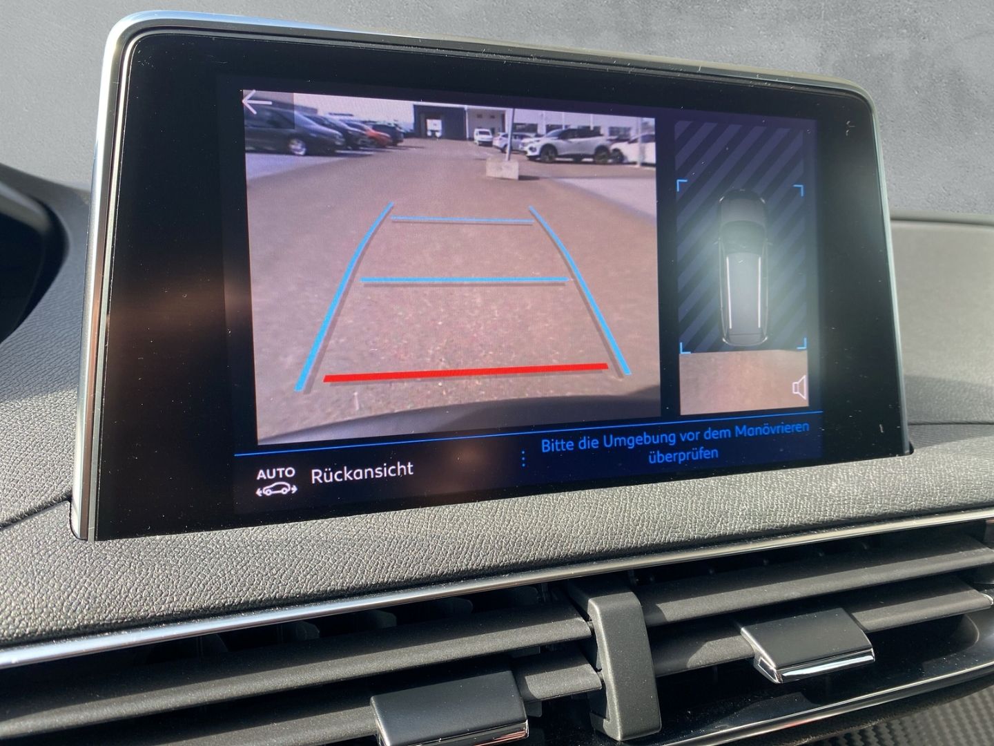 Fahrzeugabbildung Peugeot 5008 Active Pack 1.5 BlueHDi 130 *Sitzheizung* *
