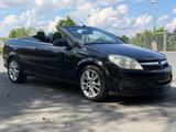 Opel Astra H Twin Top Cosmo Cabrio*Navi*PDC*Teilleder - Opel Astra aus 2007: Cabrio
