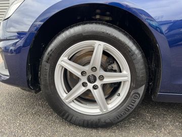 Audi A4 - 4