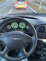 Chrysler Voyager Classic 2.8 CRD Autom. Classic - gebrauchte Chrysler Voyager aus dem Jahr 2007